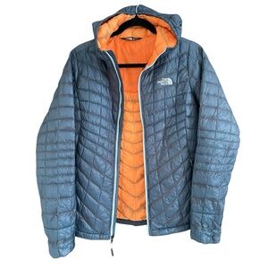 THE NORTH FACE Women's ThermoBall Trekker Insulated Packable Puffer Jacket Hood